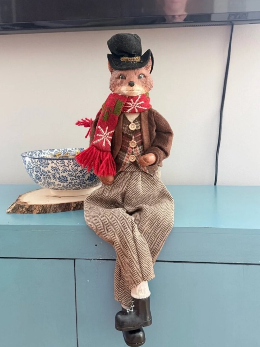 Retired - Fox Sitter Male Cracker Barrel Woodland Theme